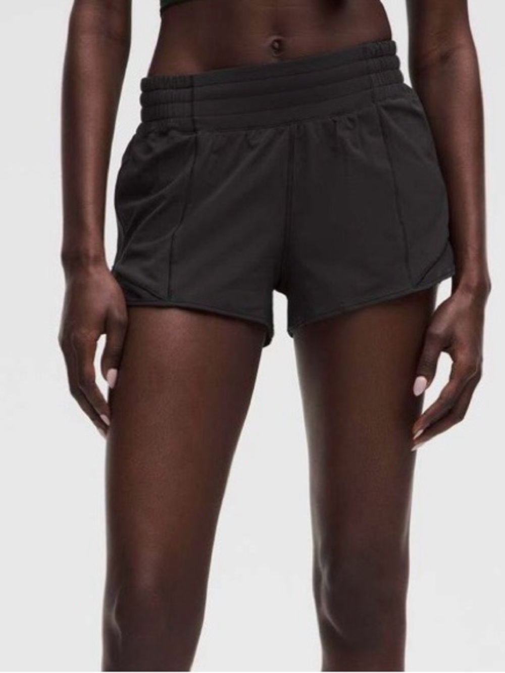 Lululemon Hotty Hot High Rise Short 2.5in Black Sz 2 Lined Running Gym EUC 2026